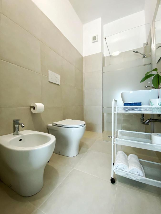 Hotel Dinarica Марота Екстериор снимка