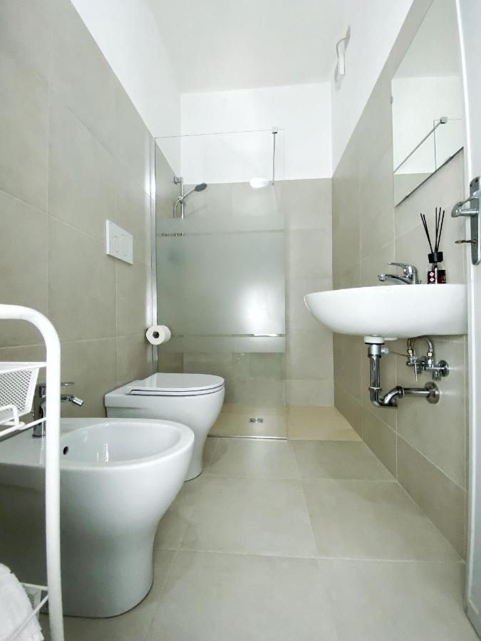 Hotel Dinarica Марота Екстериор снимка