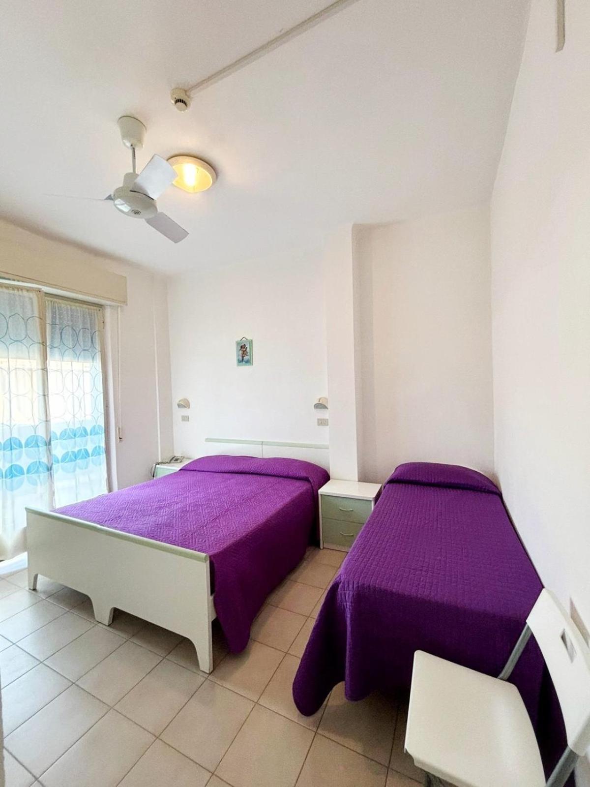 Hotel Dinarica Марота Екстериор снимка